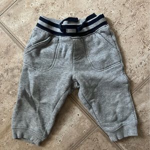 Janie and Jack GUC sweatpants 6-12 months